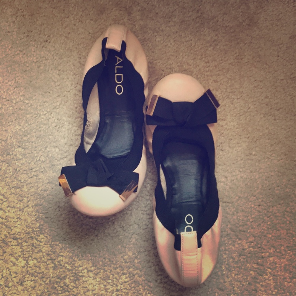 Black & Tan Flats